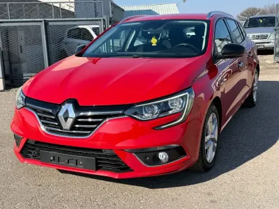 Gebraucht Renault Mégane IV 116 PS (85 kW) 2020 Rot Limousine