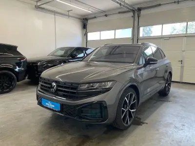 Neu VW Touareg Edition 286 PS (210 kW) 2026 Grau SUV