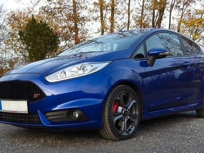 Blau Gebraucht 2017 Ford Fiesta Sport Kleinwagen | 11.250 € (Fairer Preis)