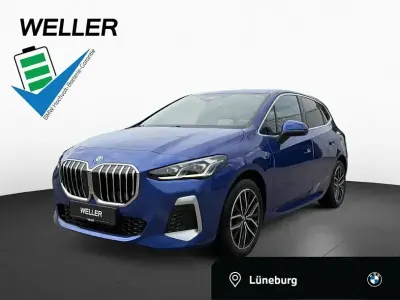 Używany BMW 230 M Sport 326 KM (239 kW) 2022 Niebieski Minivan