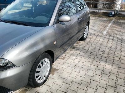 Gebraucht Seat Ibiza 68 PS (50 kW) 2008 Grau Limousine