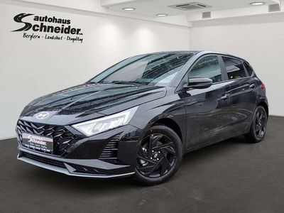 Neu Hyundai i20 Blackline 90 PS (66 kW) 2026 Schwarz Limousine