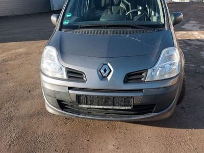Usado Renault Grand Modus 103 CV (75 kW) 2012 Gris Monovolumen