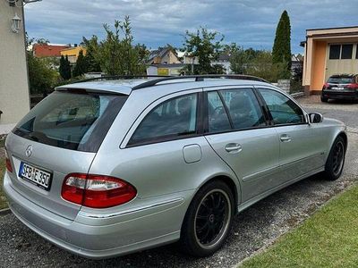 Mercedes E350