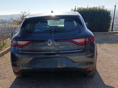 Gebraucht Renault Mégane IV Life 101 PS (74 kW) 2016 Limousine