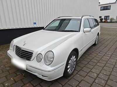 Gebraucht Mercedes E430 Elegance 279 PS (205 kW) 2001 Silber Limousine