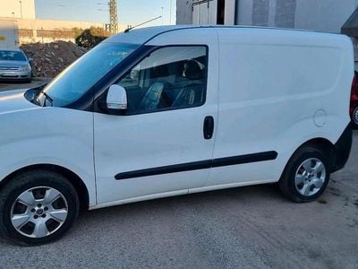 Gebraucht Fiat Doblò 66 PS (48 kW) 2014 Weiß Van / Kleinbus