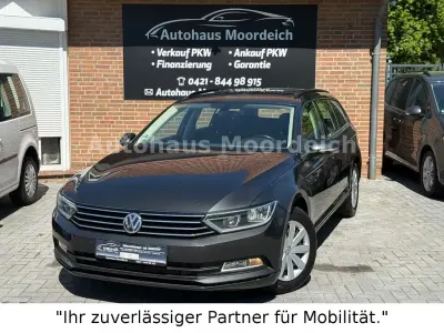 Gebraucht VW Passat 150 PS (110 kW) 2018 Grau Kombi