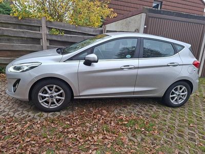Silber Gebraucht 2020 Ford Fiesta Kleinwagen | 12.300 € (Fairer Preis)