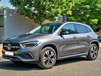 Mercedes GLA220