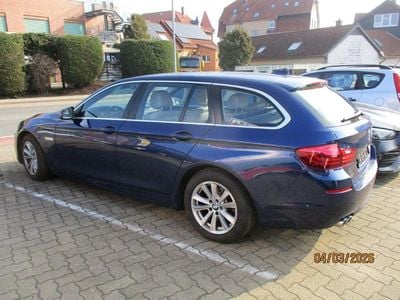 Gebraucht BMW 520 190 PS (139 kW) 2017 Blau Kombi