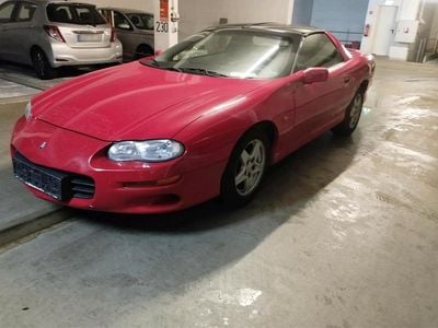 Second-hand Chevrolet Camaro 193 CP (141 kW) 1998 Coupe