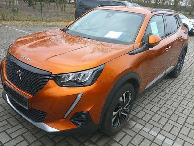 Gebraucht Peugeot 2008 Allure 131 PS (96 kW) 2021 Orange fusion SUV