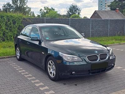 BMW 523