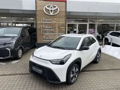 Neu Toyota Aygo X Business Edition 116 PS (85 kW) 2026 Super white SUV