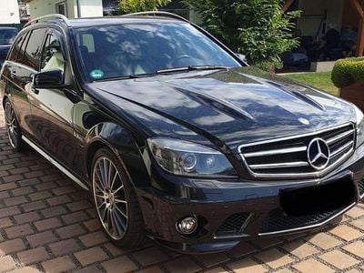 Mercedes C63 AMG