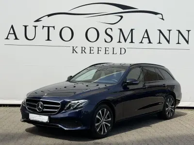 Gebraucht Mercedes E300 Avantgarde 194 PS (142 kW) 2020 Blau Kombi