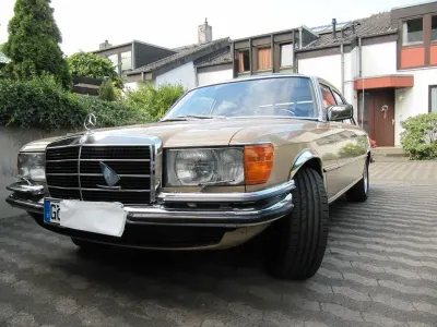 Gebraucht Mercedes S280 160 PS (117 kW) 1975 Beige Limousine