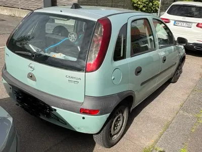 Gebraucht Opel Corsa 59 PS (43 kW) 2002 Grün Kleinwagen