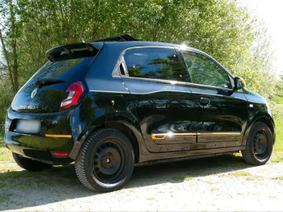 Gebraucht Renault Twingo 73 PS (53 kW) 2020 Schwarz Kleinwagen