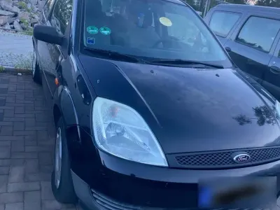 Gebraucht Ford Fiesta 59 PS (43 kW) 2003 Blau Kleinwagen