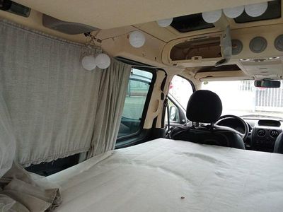 Gebraucht Peugeot Partner Premium 109 PS (80 kW) 2004 Silber Van / Kleinbus