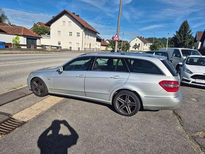 Second-hand Mercedes E250 204 CP (150 kW) 2010 Argintiu Break