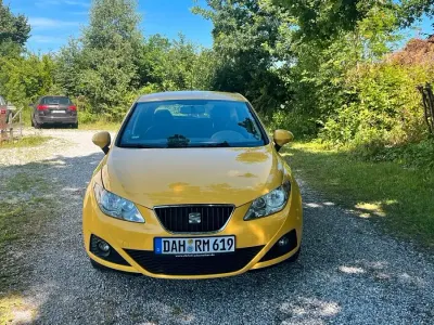 Gebraucht Seat Ibiza 104 PS (76 kW) 2011 Gelb Kleinwagen