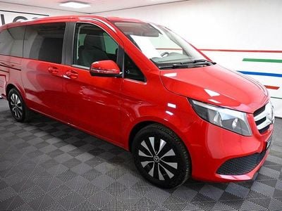 Jupiterrot Gebraucht 2021 Mercedes V220 Van / Kleinbus | 42.000 € (Guter Preis)