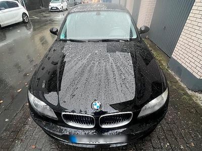 Gebraucht BMW 118 Sport Line 143 PS (105 kW) 2009 Schwarz Kleinwagen