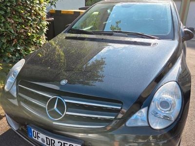 Mercedes R350