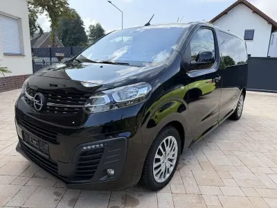 Gebraucht Opel Zafira Life Selection 144 PS (105 kW) 2021 Schwarz Van / Kleinbus