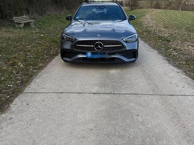Gebraucht Mercedes C200 Night 163 PS (119 kW) 2022 Grau Kombi