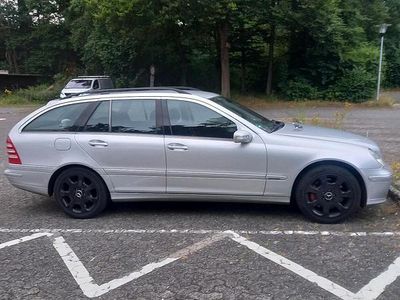 Mercedes C320