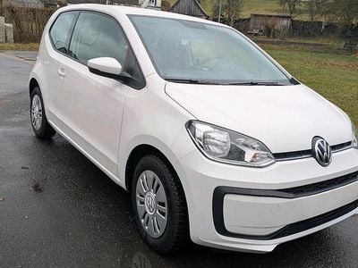 Gebraucht VW up! move up! 60 PS (44 kW) 2018 Weiß Kleinwagen