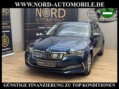 Gebraucht Skoda Superb Ambition 218 PS (160 kW) 2021 Blau Kombi