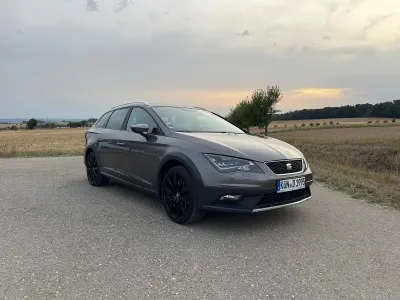 Gebraucht Seat Leon X-Perience 4Drive 150 PS (110 kW) 2014 Grau Kombi