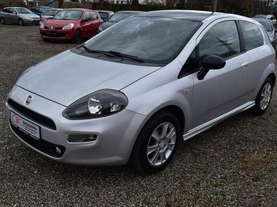 Gebraucht Fiat Punto Pop 69 PS (50 kW) 2013 Silber Kleinwagen