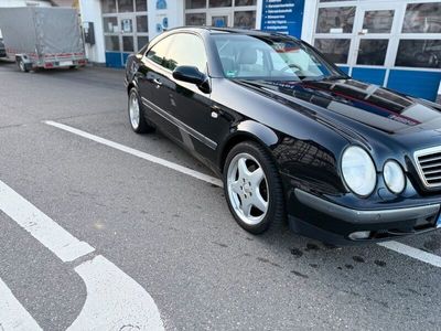 Mercedes CLK320