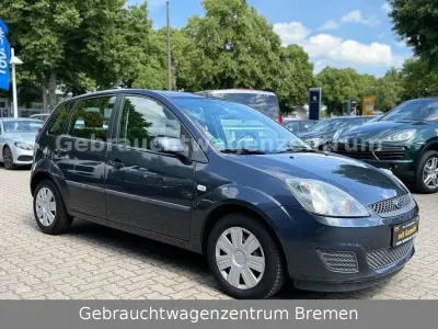 Gebraucht Ford Fiesta 80 PS (58 kW) 2006 Grau Kleinwagen