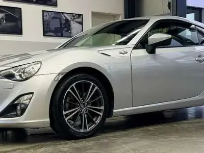 Gebraucht Toyota GT86 GT 200 PS (147 kW) 2013 Silber Coupé