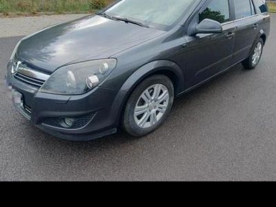 Gebraucht Opel Astra 2010 Grau Kombi