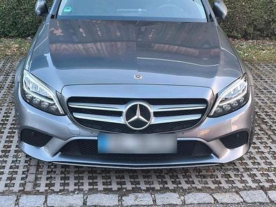 Gebraucht Mercedes C220 194 PS (142 kW) 2019 Grau Kombi