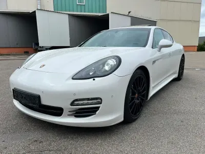 Gebraucht Porsche Panamera S 400 PS (294 kW) 2011 Weiß Kleinwagen