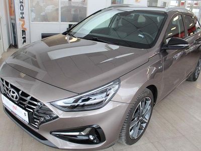 Grau Gebraucht 2021 Hyundai i30 Edition 30 Kombi | 16.990 € (Fairer Preis)