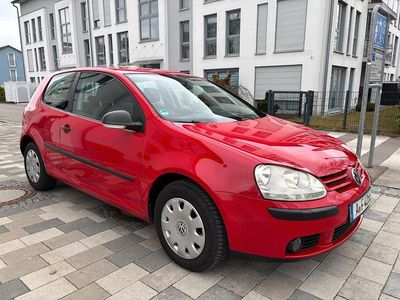 Gebraucht VW Golf IV Trendline 116 PS (85 kW) 2006 Rot Limousine