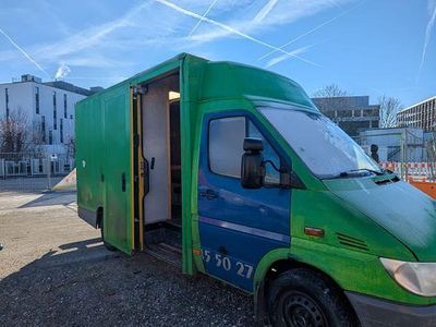 Grün Gebraucht 2001 Mercedes Sprinter Van | 5.900 € (Etwas zu teuer)