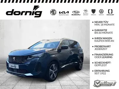 Gebraucht Peugeot 5008 Allure 180 PS (132 kW) 2022 Celebes blau metallic SUV