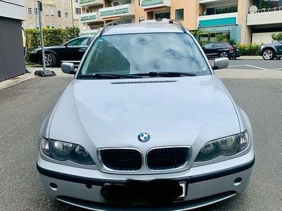 BMW 320