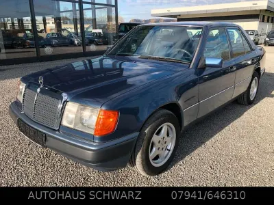 Gebraucht Mercedes 280 197 PS (144 kW) 1993 Blau Limousine